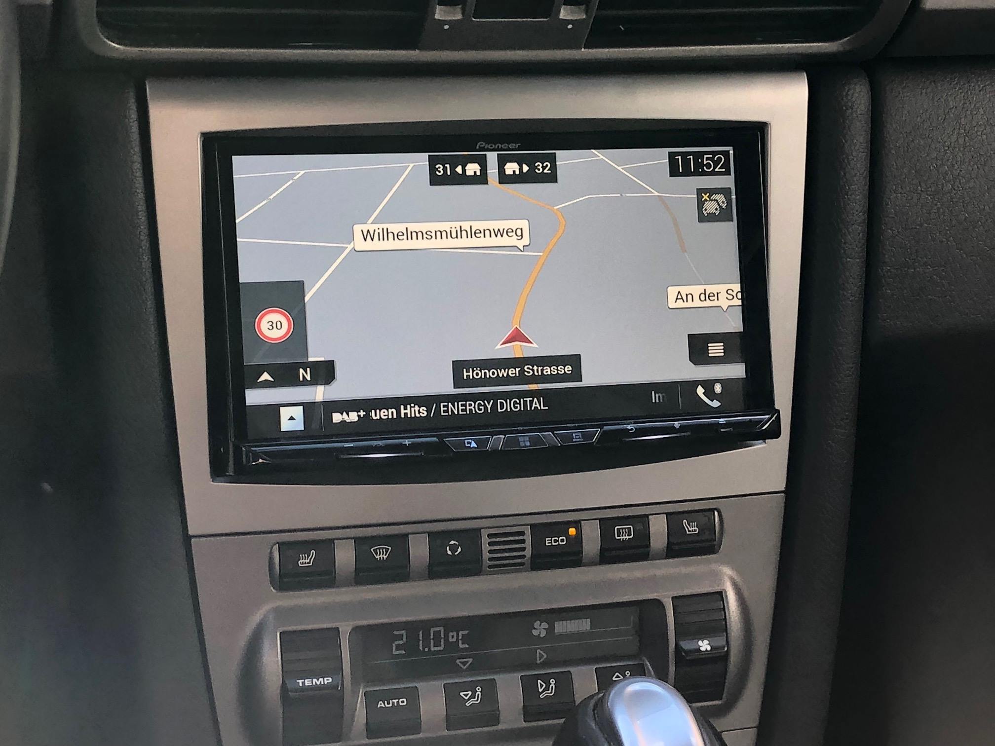 Navigation Pioneer – Porsche 977