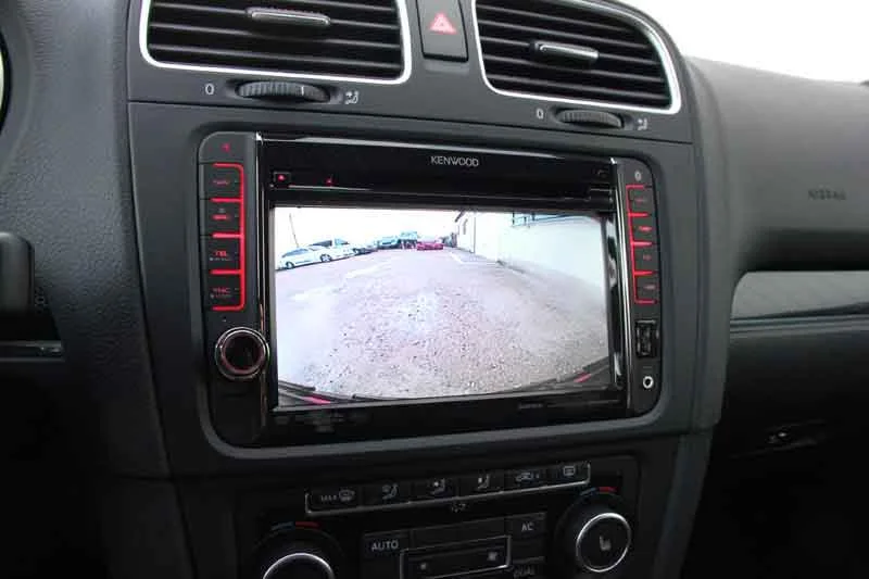 VW Golf 6 Kenwood Demofahrzeug – Foto 4