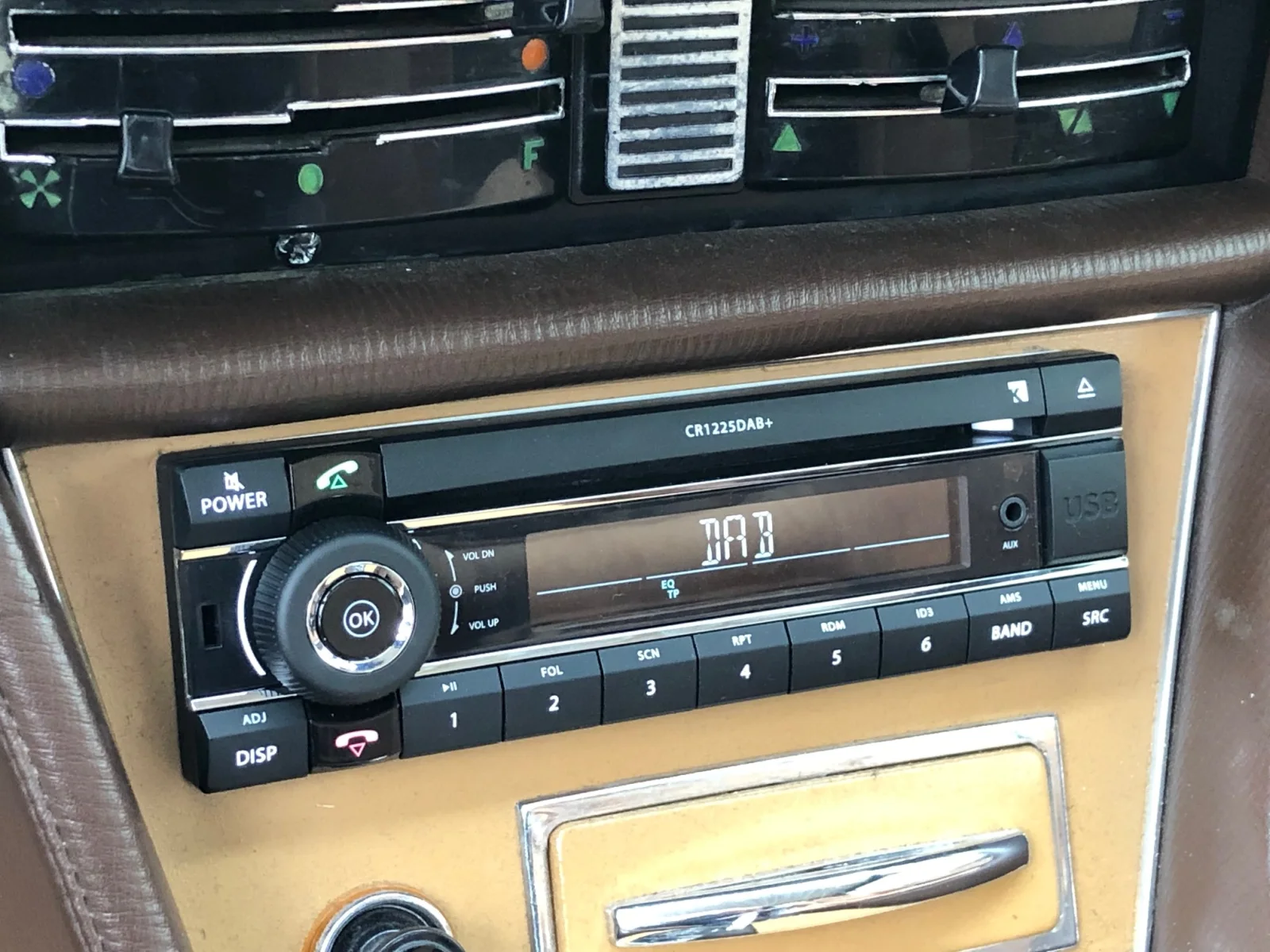 Peugeot 504 Coupe Oldtimer – Foto 8