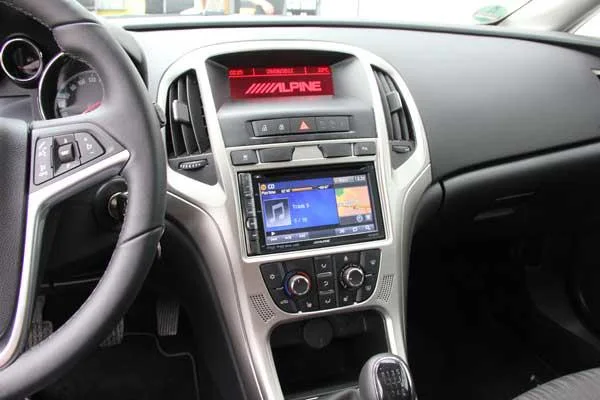 Opel Astra J – Foto 3