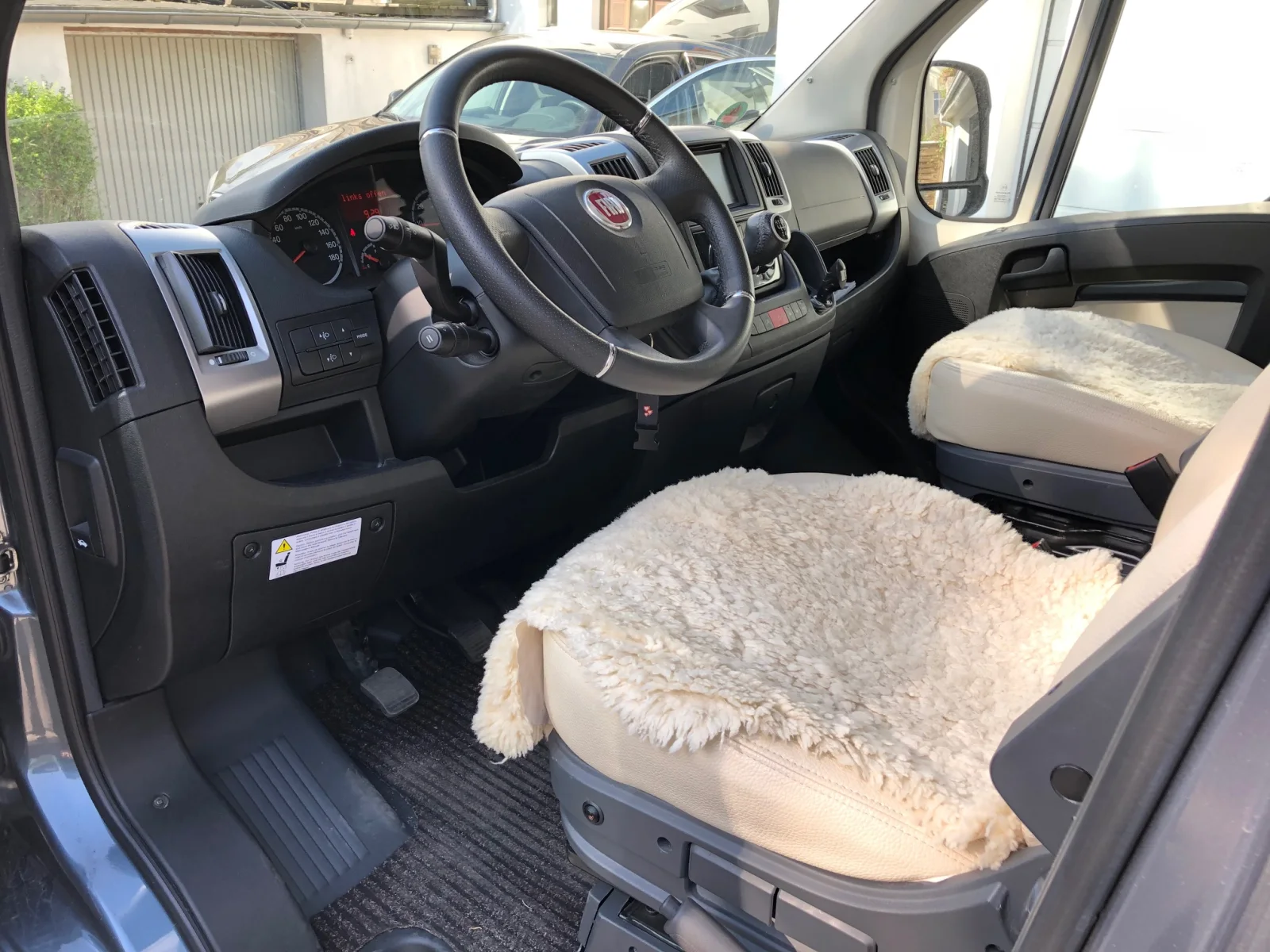 Fiat Ducato Bürstner Wohnmobil – Foto 2