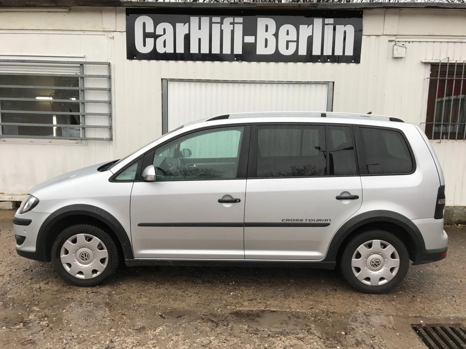VW Cross Touran