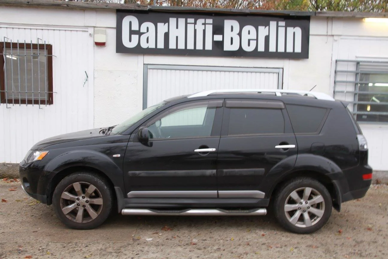 Mitsubishi Outlander – Foto 1