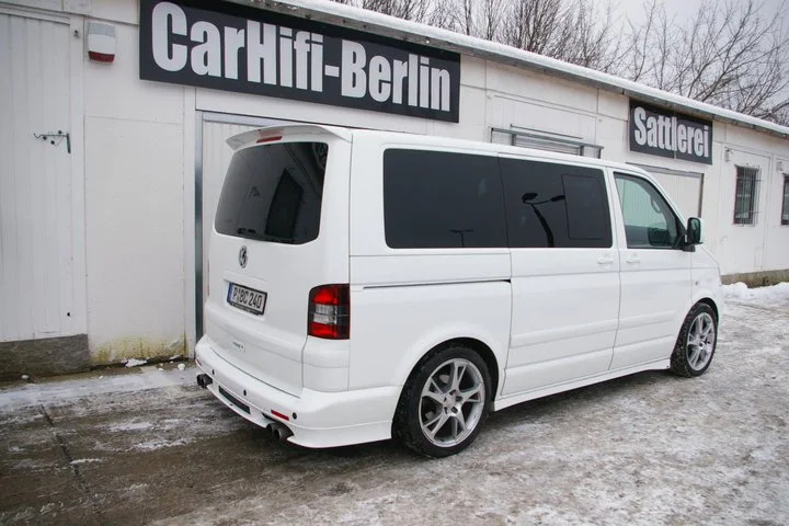 VW T5 Navi, Multimedia und Folien komplett Beklebung – Foto 3
