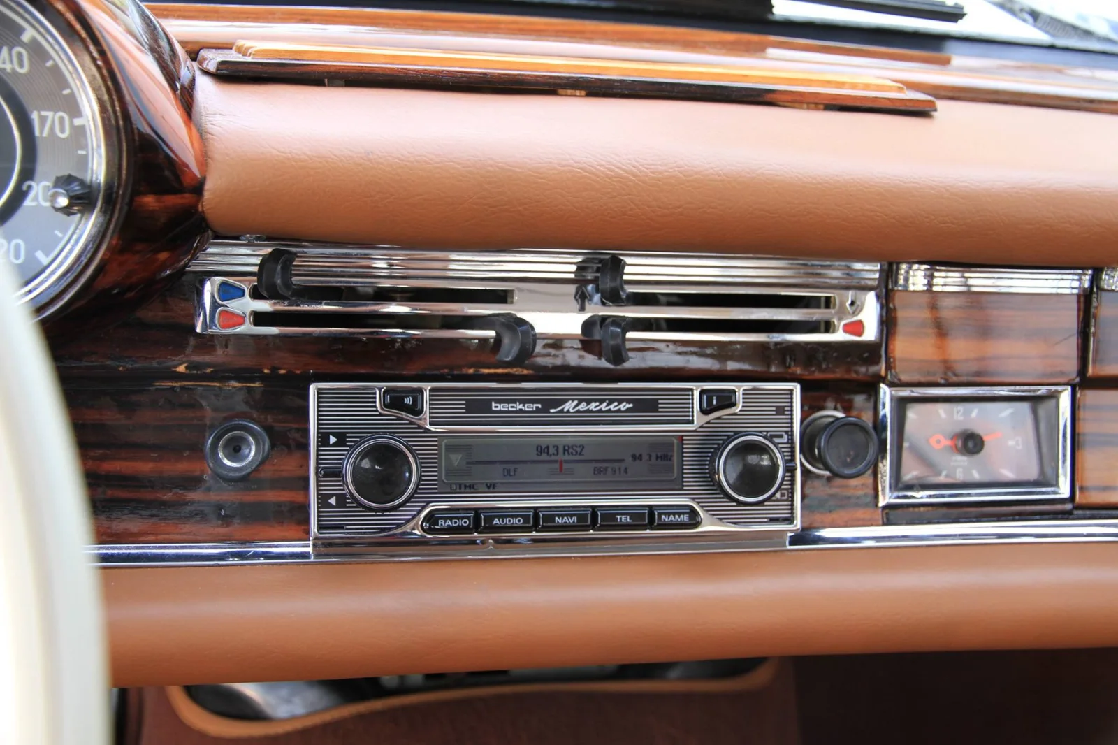 Mercedes W111 280 SE Coupe, Baujahr 1966 – Foto 4