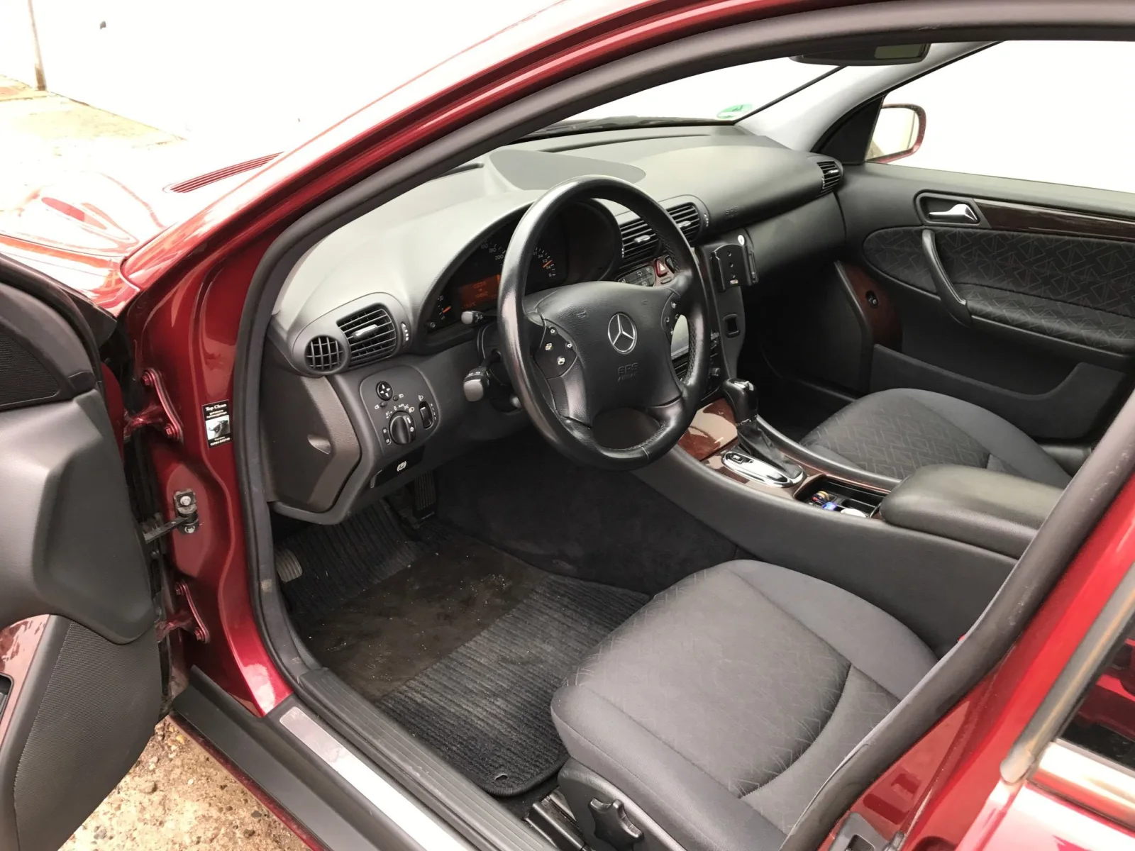 Mercedes C-Klasse W203 – Foto 2