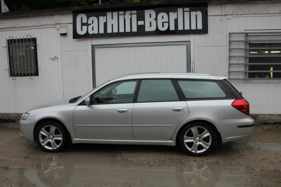 Subaru Legacy – Foto 1