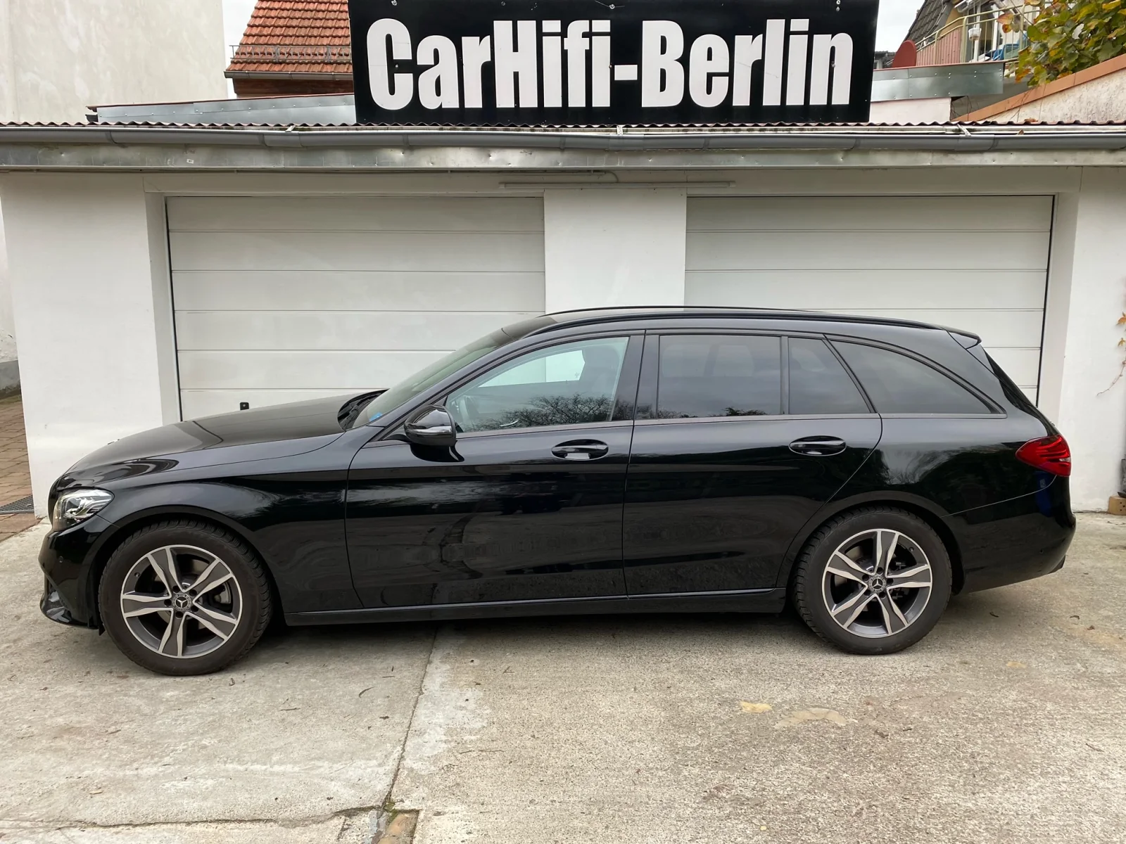 Mercedes C-Klasse W205 mit Extrem Bass