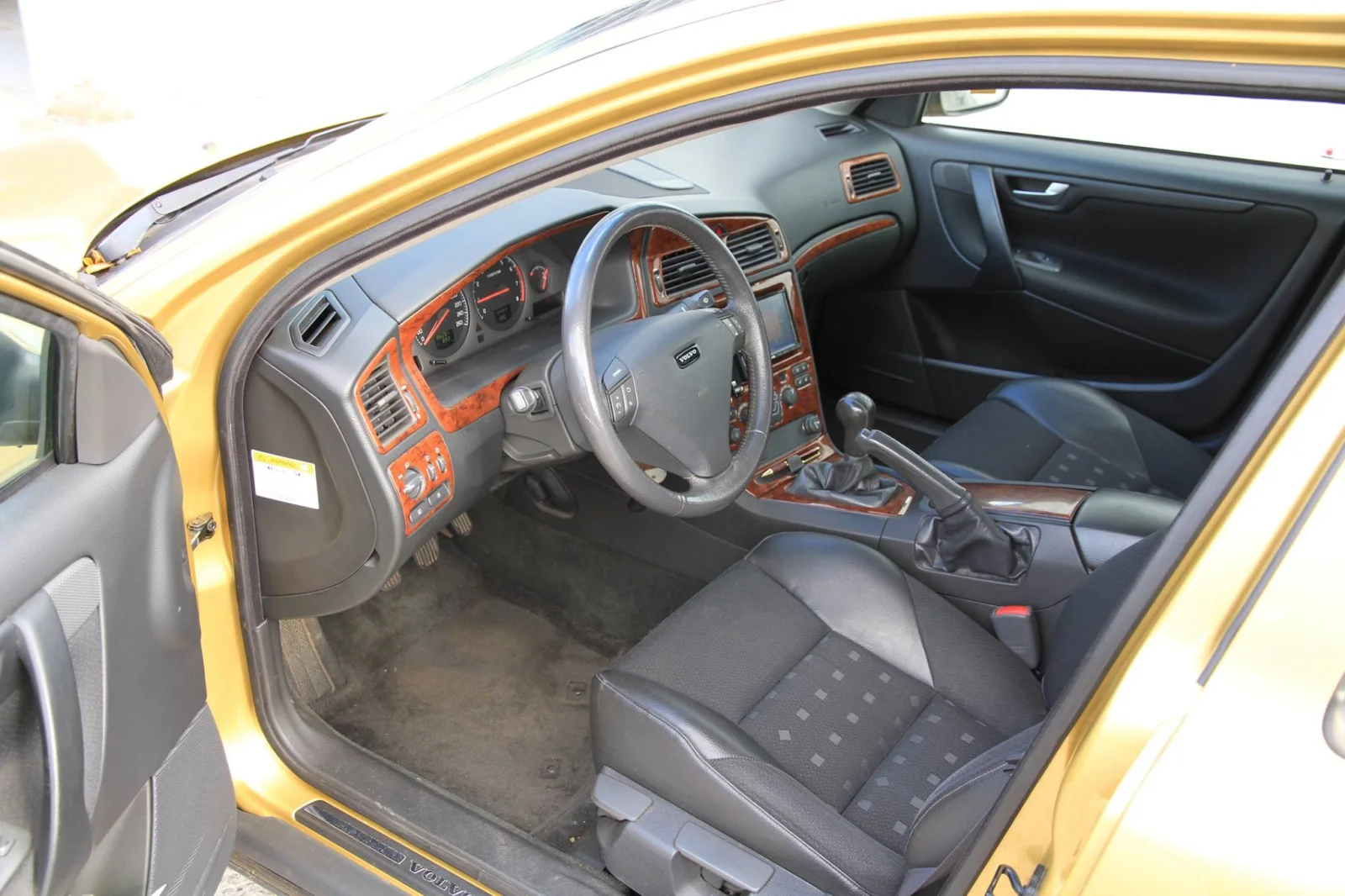 Volvo V70 – Foto 2