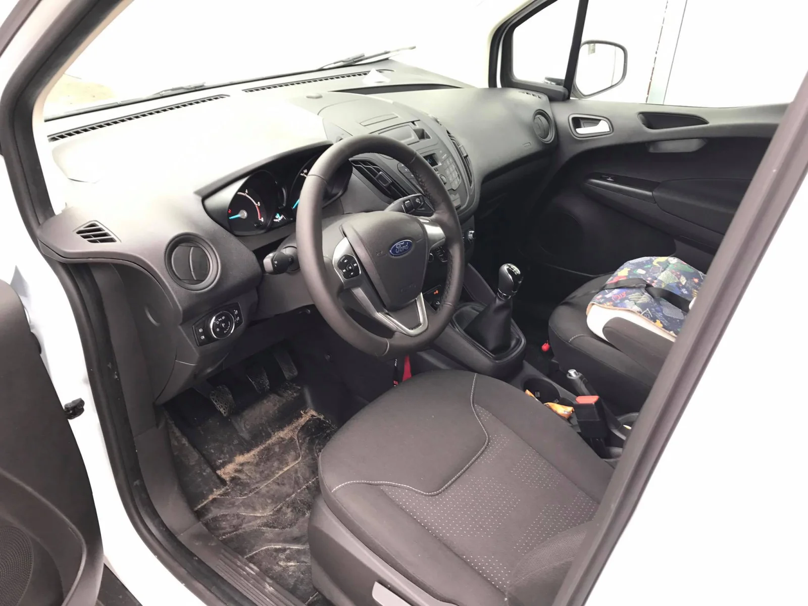 Ford Courier – Foto 2