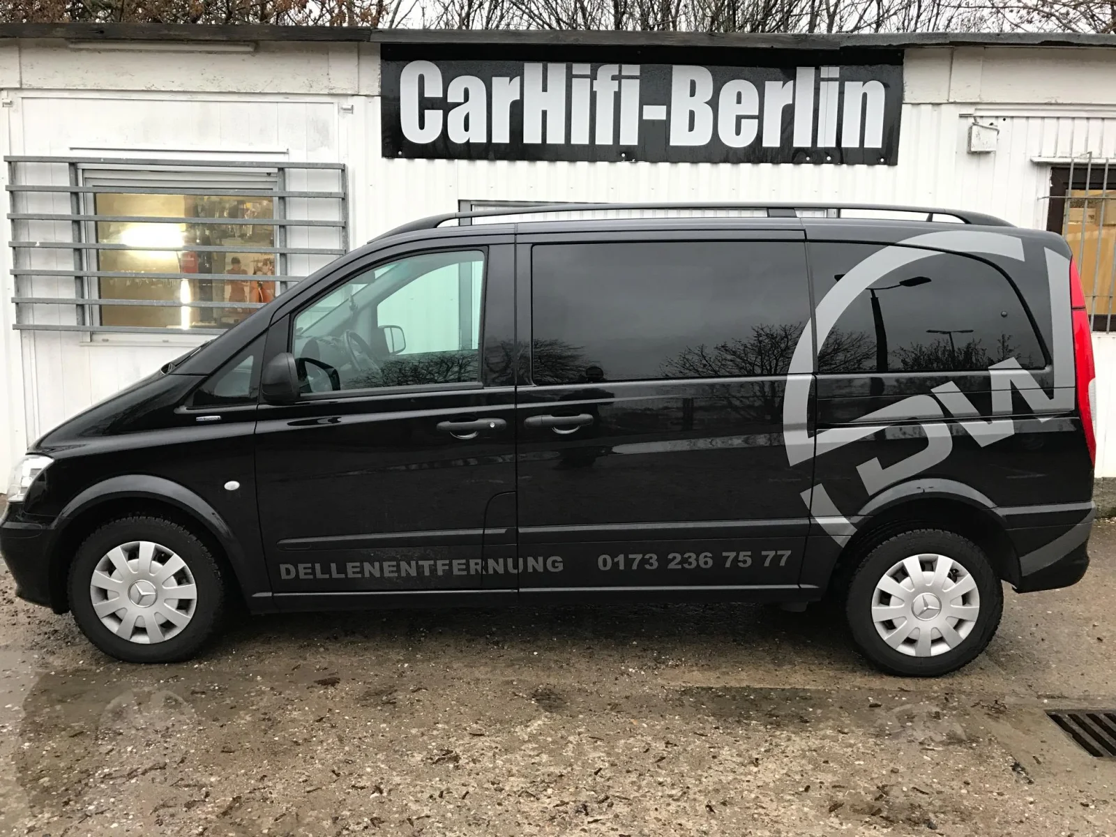 Mercedes Viano