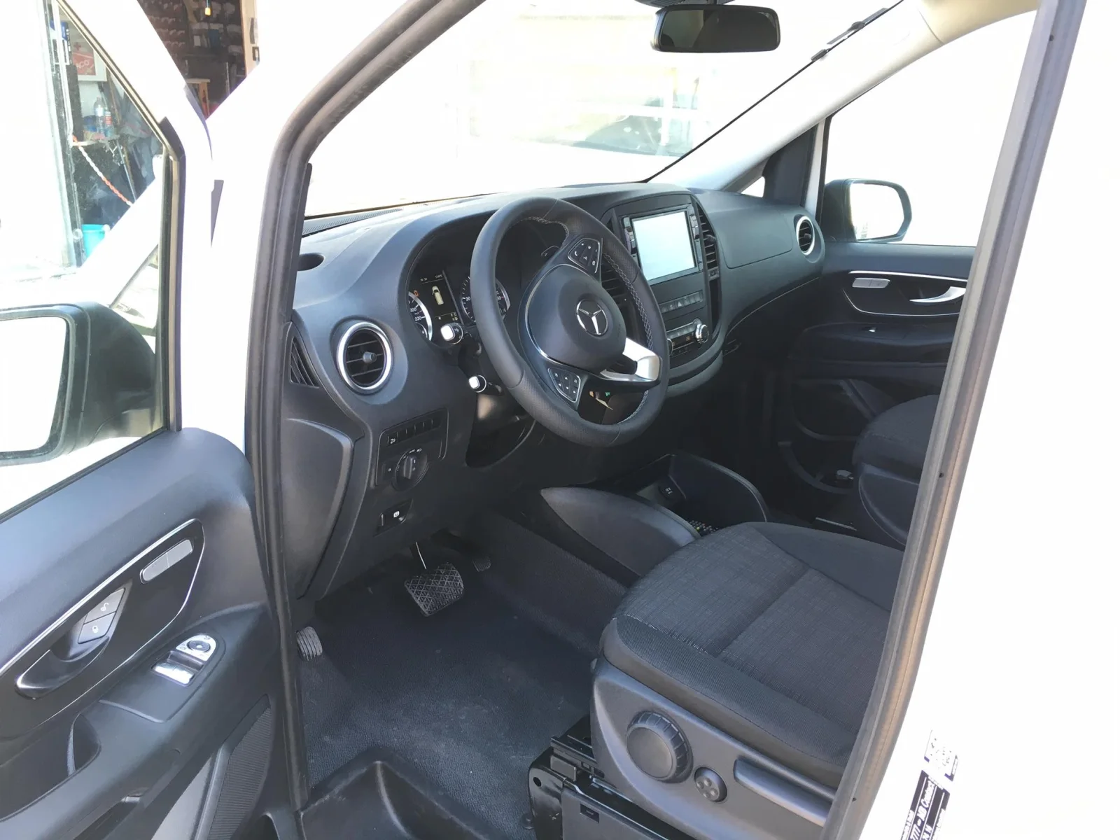Mercedes Vito 447 – Foto 2