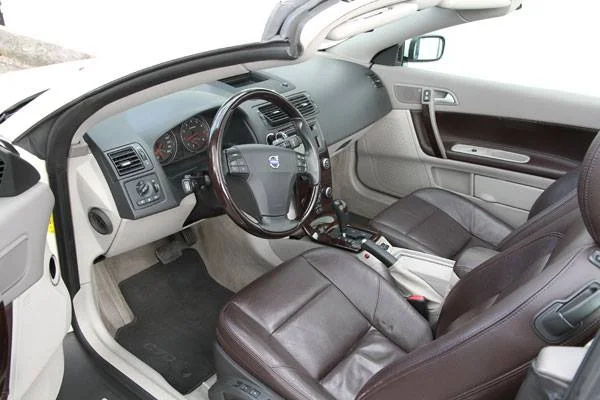 Volvo C70 – Foto 2