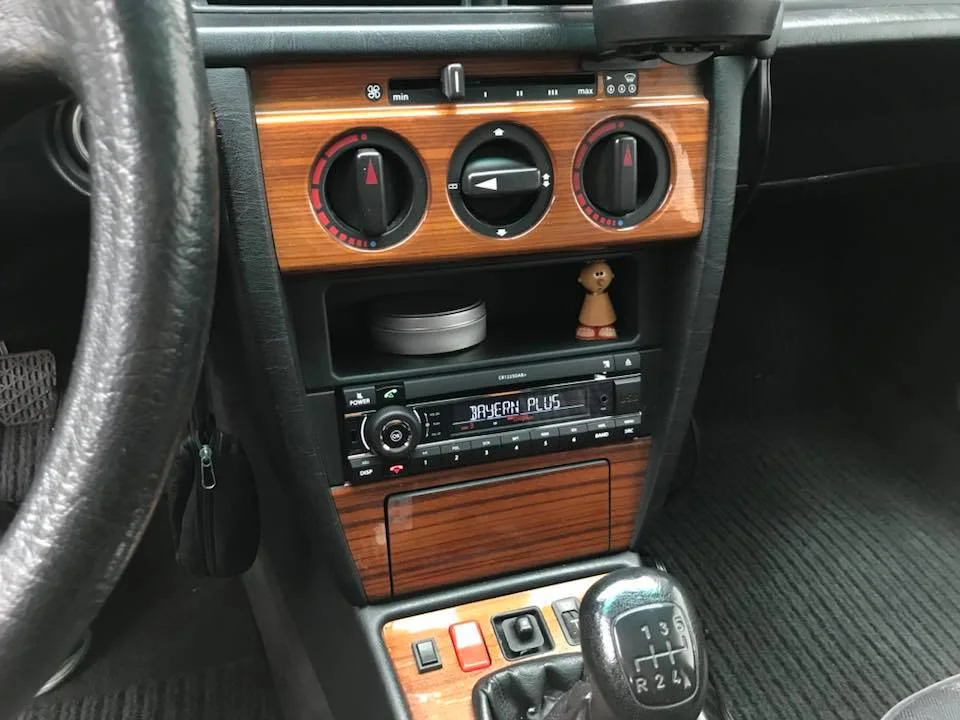 Mercedes 190 – Foto 3