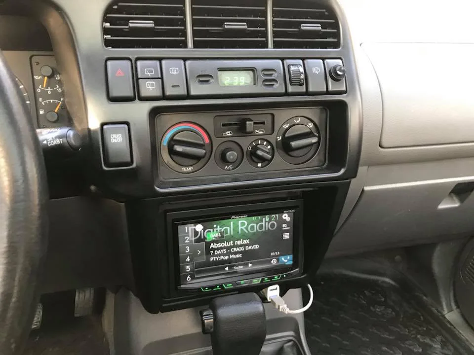 Isuzu Trooper – Foto 3