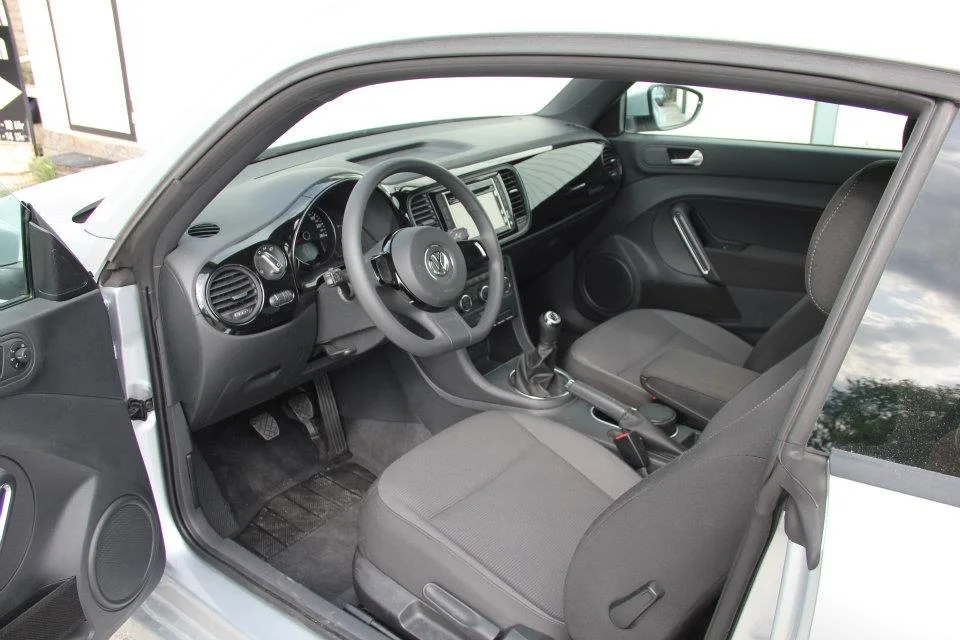 VW Beetle New Kenwood Demofahrzeug – Foto 2