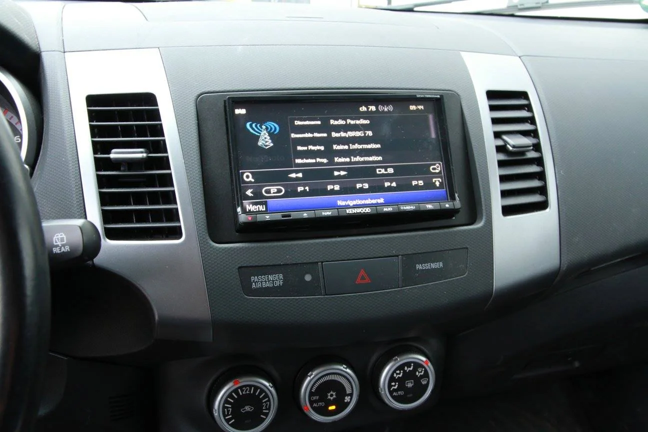Mitsubishi Outlander – Foto 3