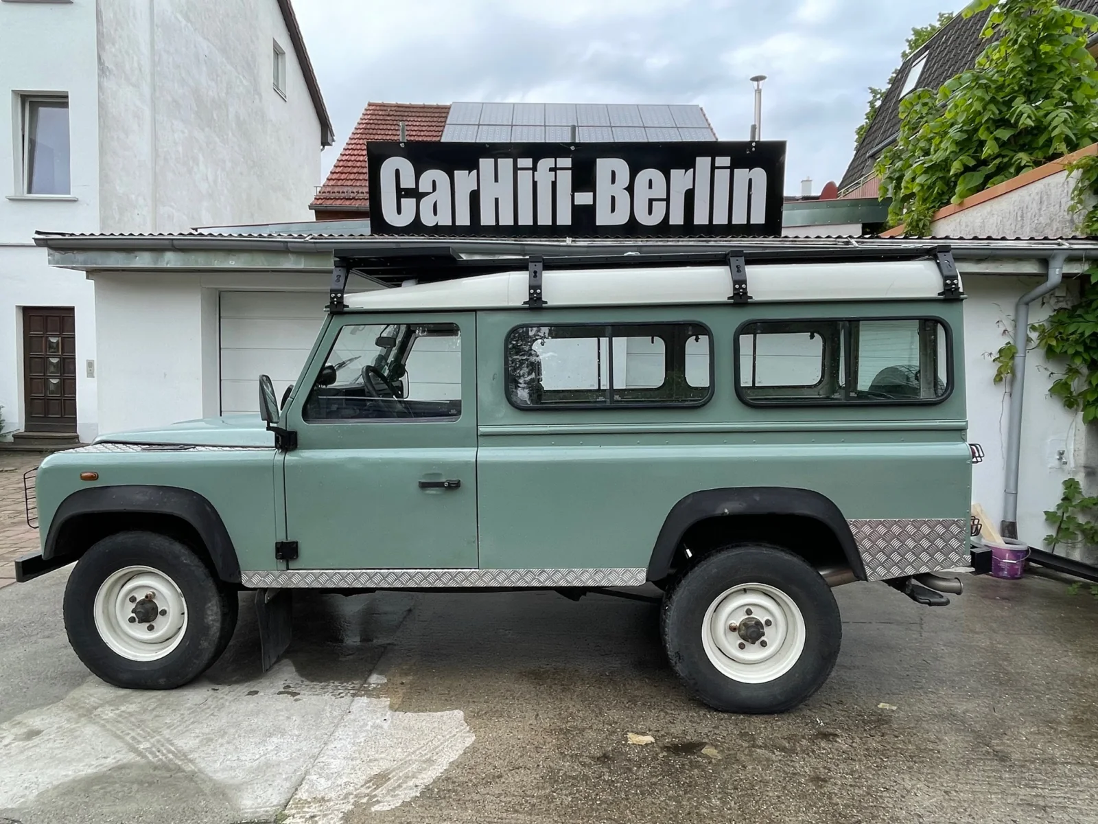Landrover Defender – Foto 1