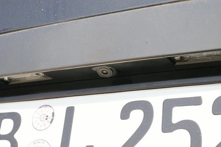 VW T5 mit Navi, Multimedia und komplett Leder/Alcantaraausstattun – Foto 15