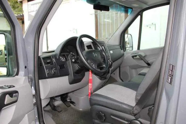 MB Sprinter Tourbus – Foto 2