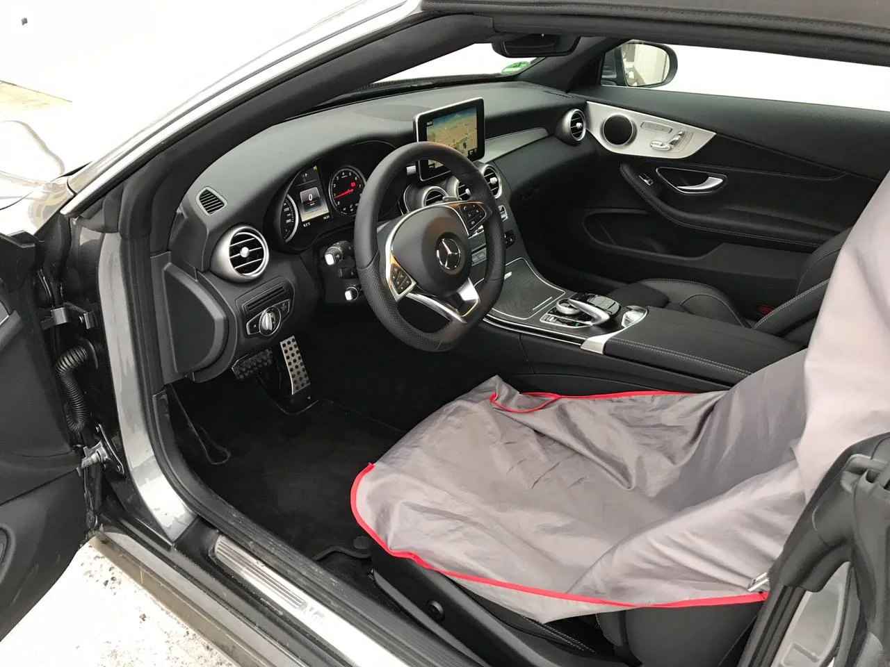 Mercedes C-Klasse W205 Cabriolet – Foto 2