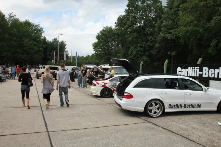 Bikini Car Wash Day in Strausberg – Foto 8