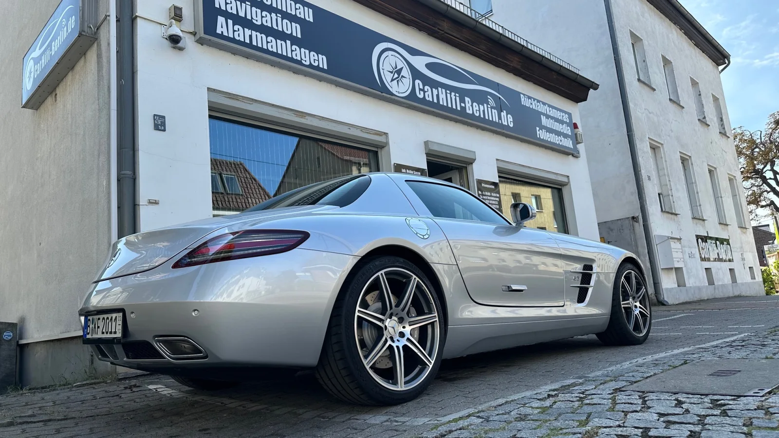 Mercedes SLS