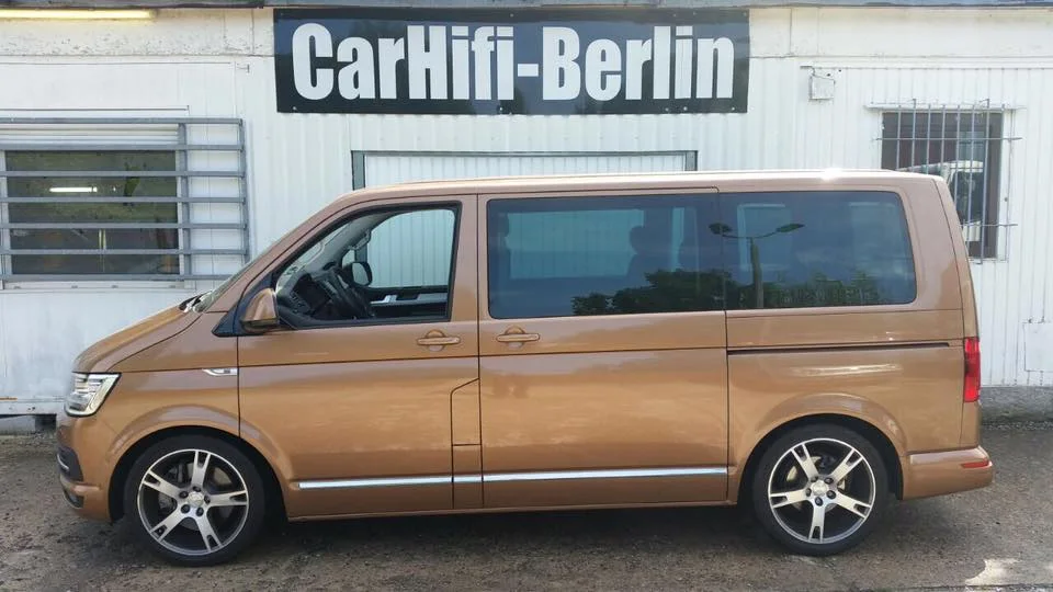 VW T6 – Foto 1