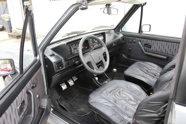 VW Golf 1 Cabrio – Foto 2