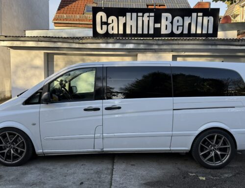 Mercedes Viano mit HighEnd Vollaktiv Brax Soundsystem, Brax Subwoofer unterm Beifahrersitz, Volldämmung, HighEnd Kenwood Navigatiosradio und Kamera Rundum Programm